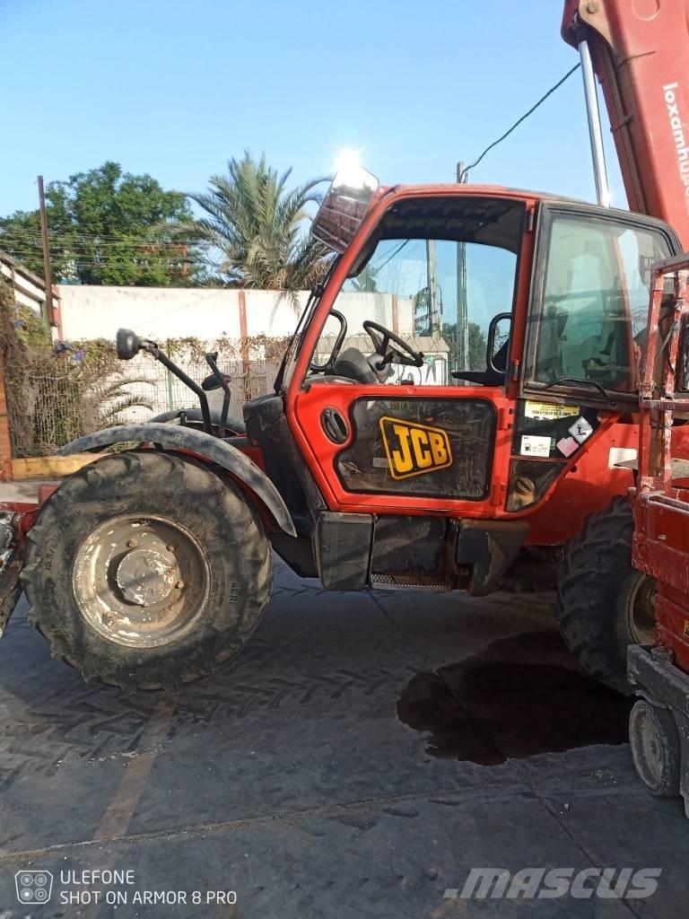 JCB 535-125 A テレスコーピックハンドラー