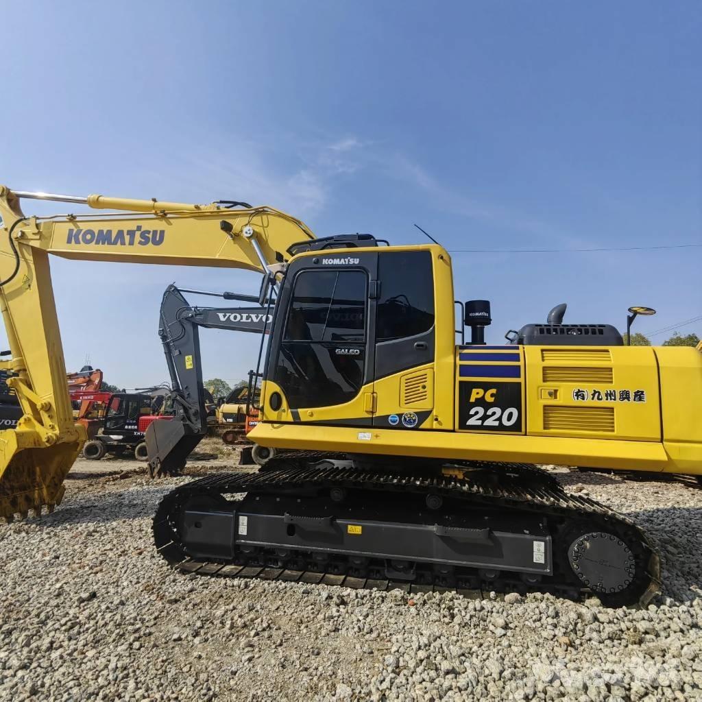 Komatsu PC 220-8 大型油圧ショベル12t以上（パワーショベル・ユンボ）