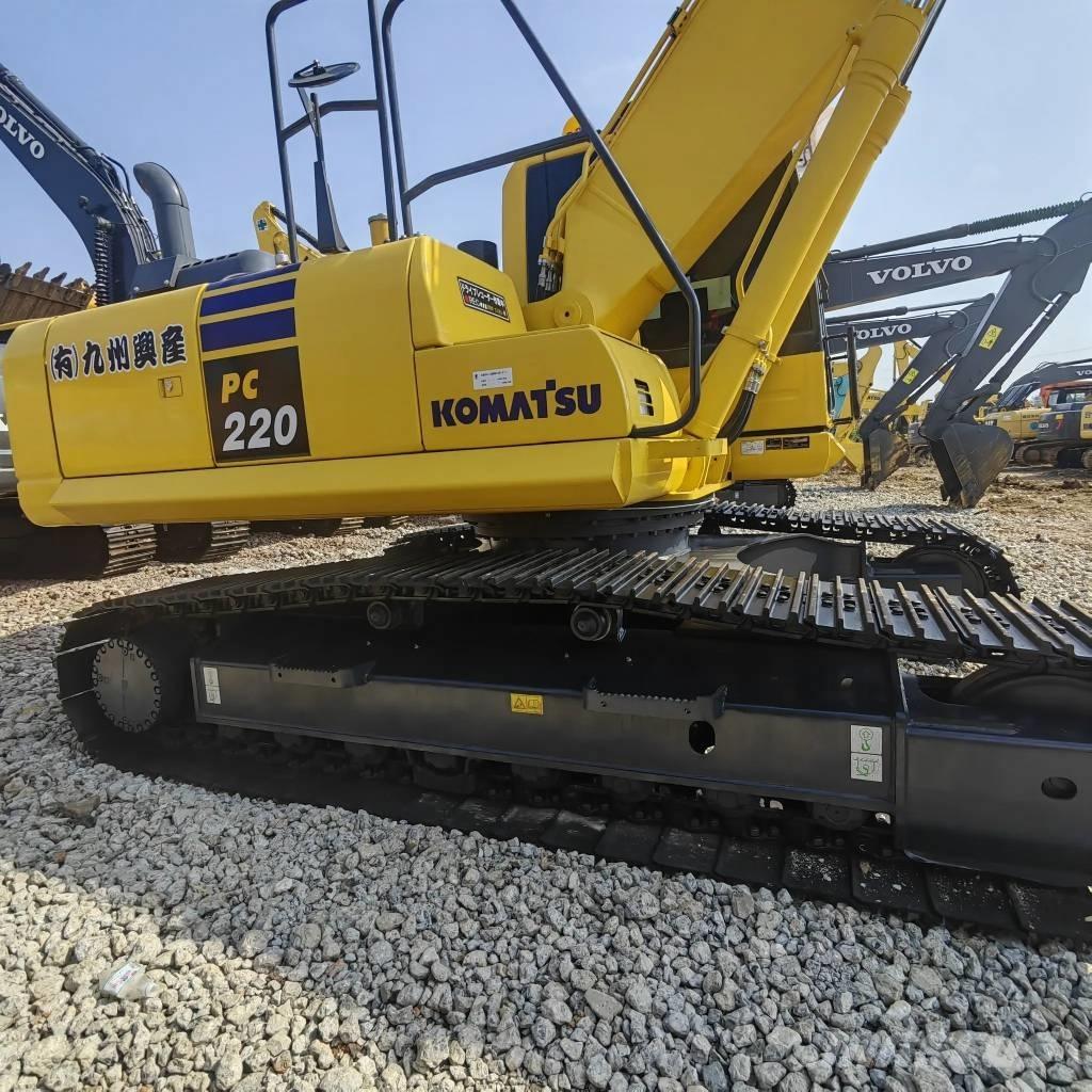 Komatsu PC 220-8 大型油圧ショベル12t以上（パワーショベル・ユンボ）