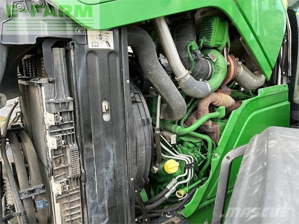 John Deere 6215r トラクター