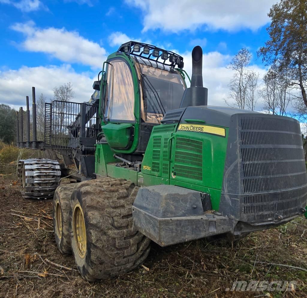 John Deere 1510G フォワーダー
