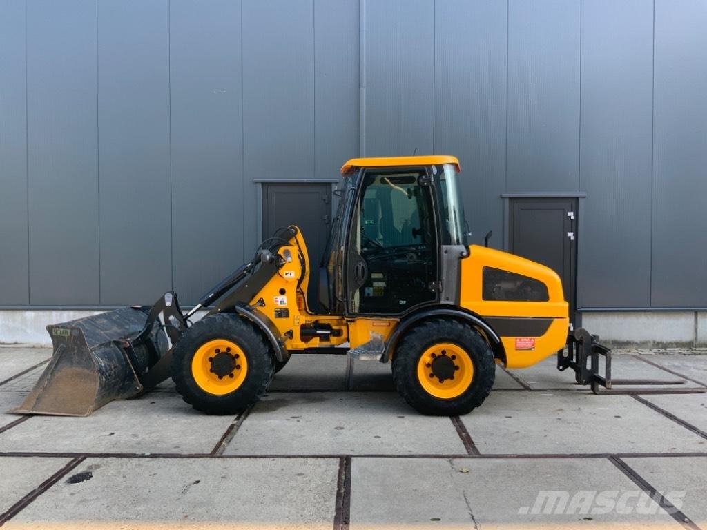 JCB 406 ホイールローダー・タイヤショベル