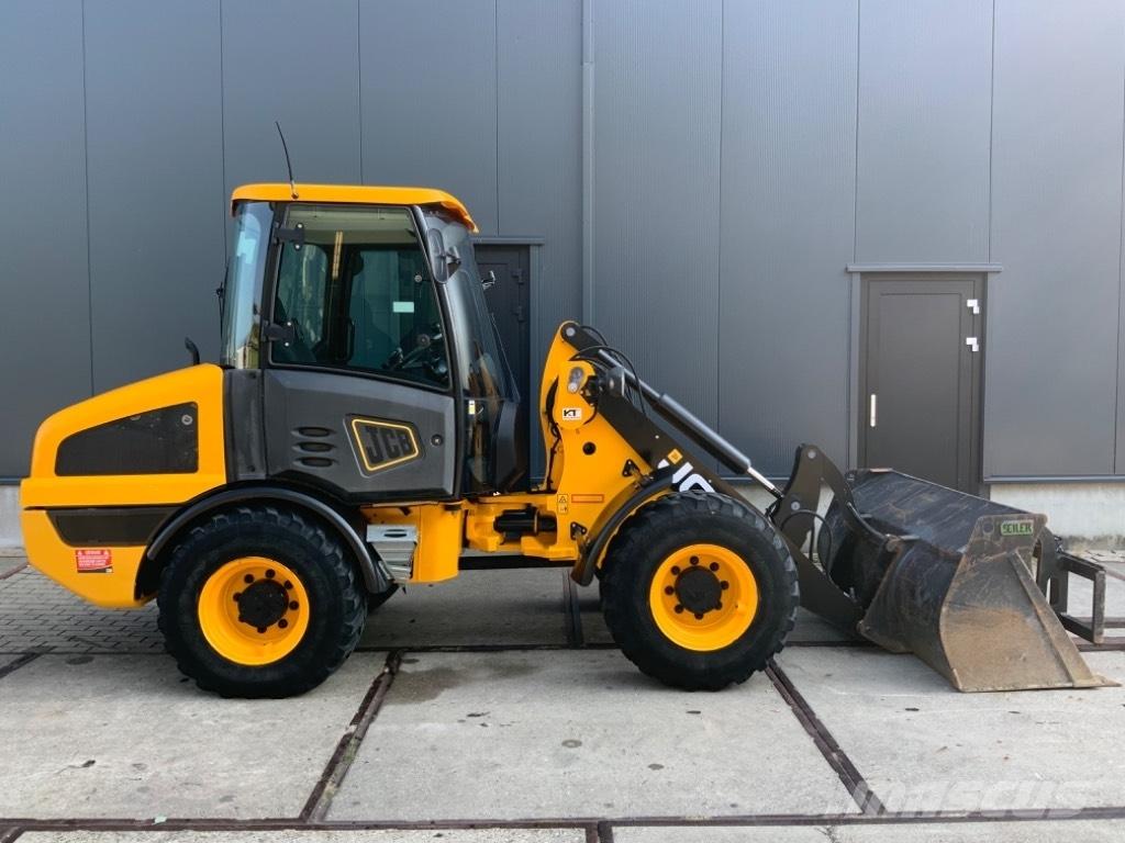 JCB 406 ホイールローダー・タイヤショベル