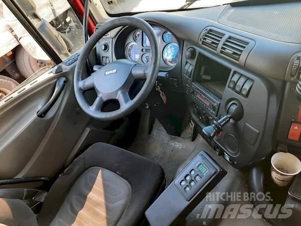 DAF CF75.310 6X2 キャブ付きシャーシ