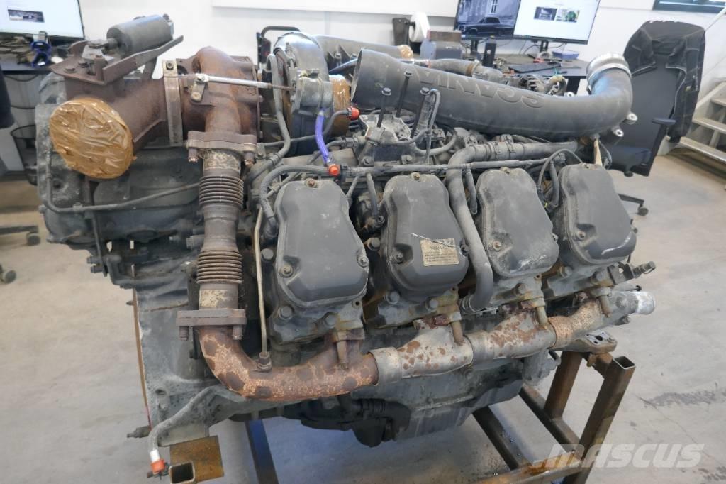 Scania R 520 エンジン