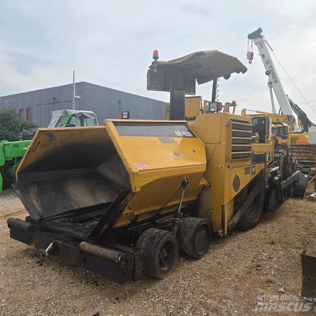CAT AP600 アスファルトフィニッシャ