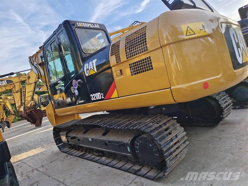 CAT 320 D 大型油圧ショベル12t以上（パワーショベル・ユンボ）