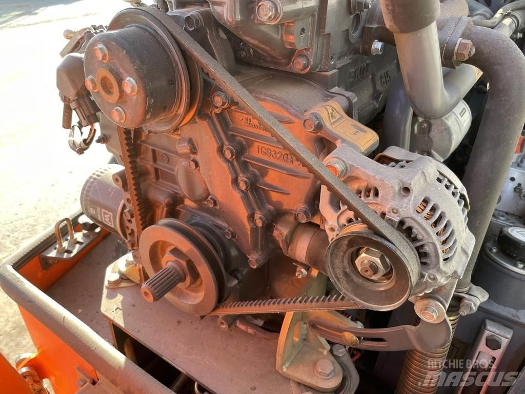 Hamm HD 10 VT コンバインドローラ
