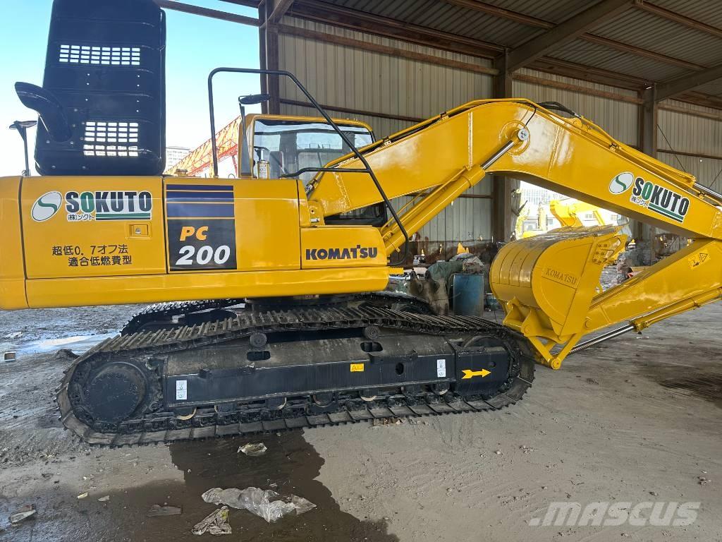 Komatsu PC 200-8 中型油圧ショベル 7ｔ-12ｔ（ユンボ・パワーショベル・バックホー）