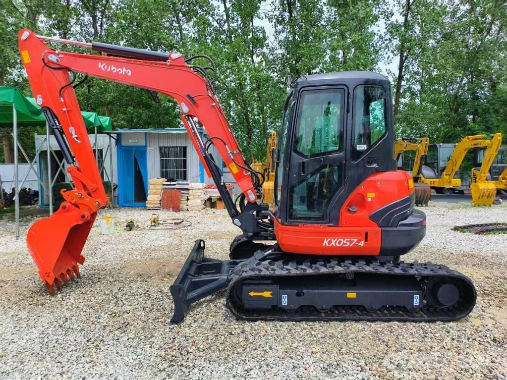 Kubota KX 057 ミニ油圧ショベル 7t以下（ミニユンボ・ミニディガー）