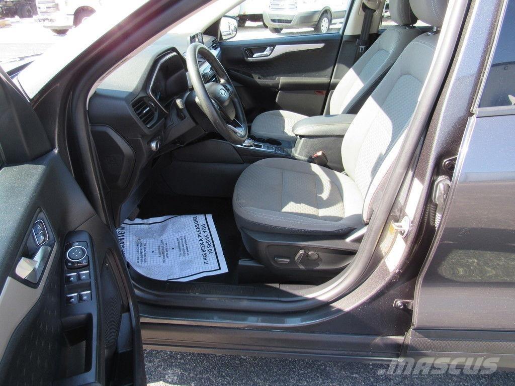 Ford Escape SE 自動車
