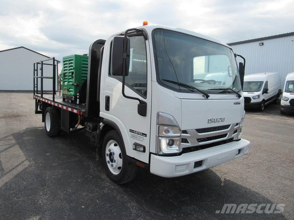 Isuzu NPR HD 平ボディー