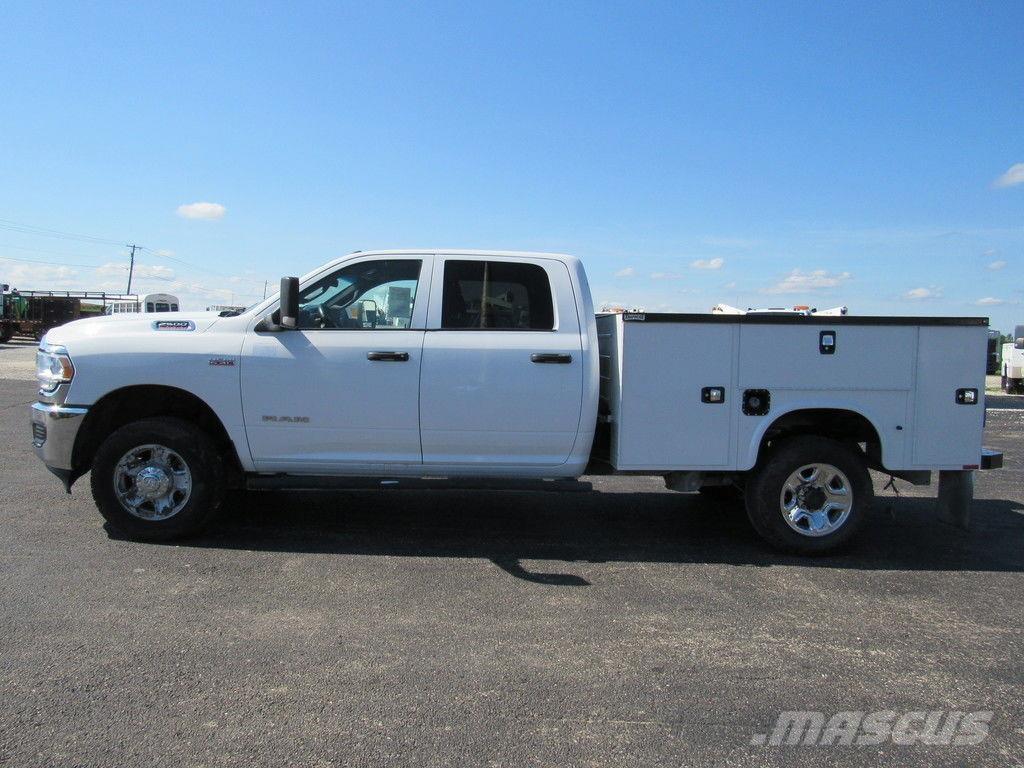 RAM 2500 レッカー車