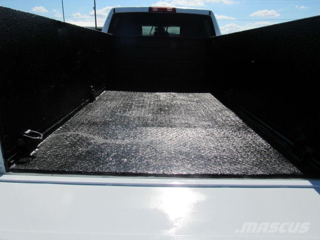 RAM 2500 レッカー車