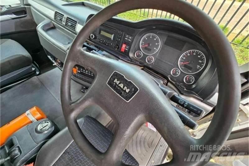 MAN 33 SERIES その他トラック