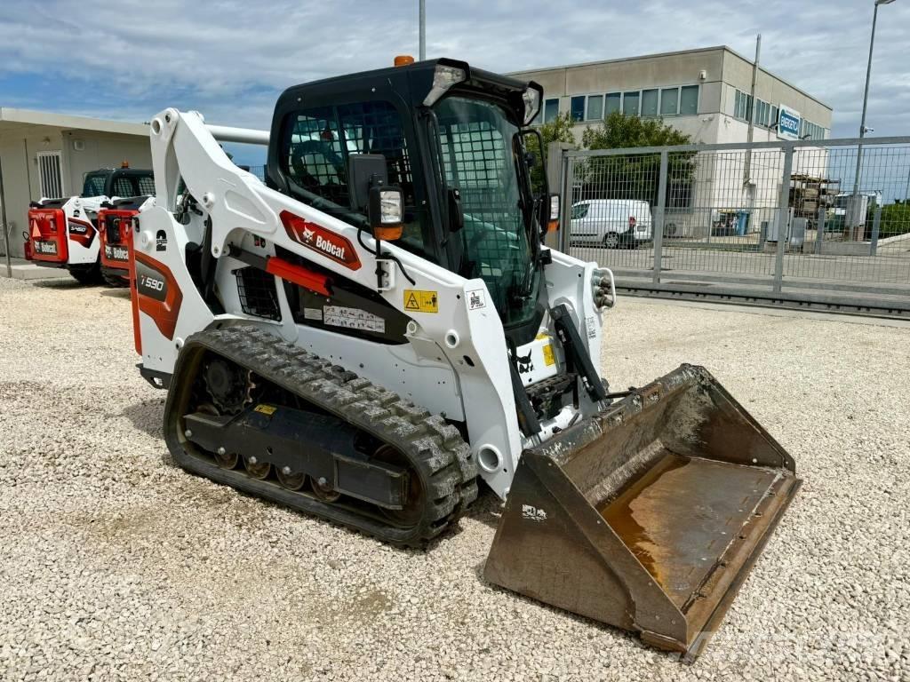 Bobcat T 590 ミニローダー