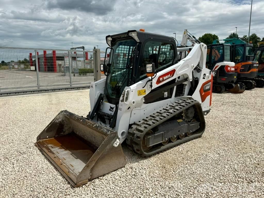 Bobcat T 590 ミニローダー