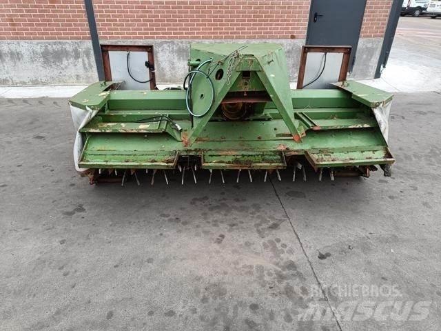 Kuhn CF280 芝刈り機