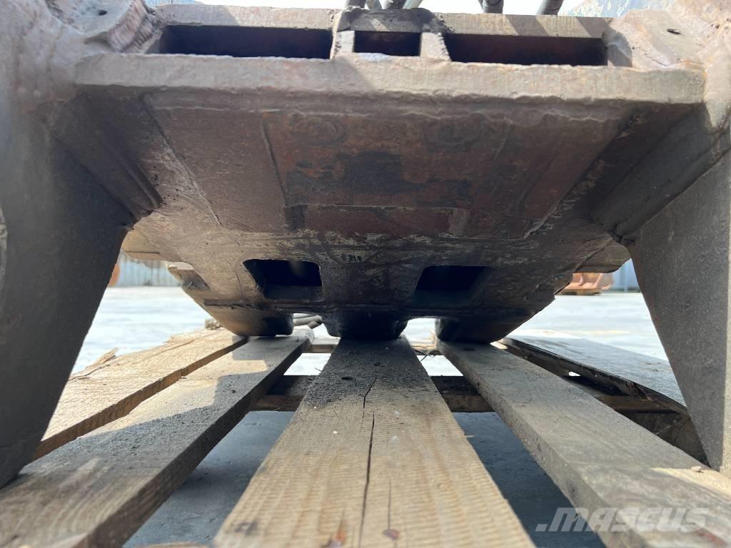 Volvo S3 / 352F クイックヒッチ