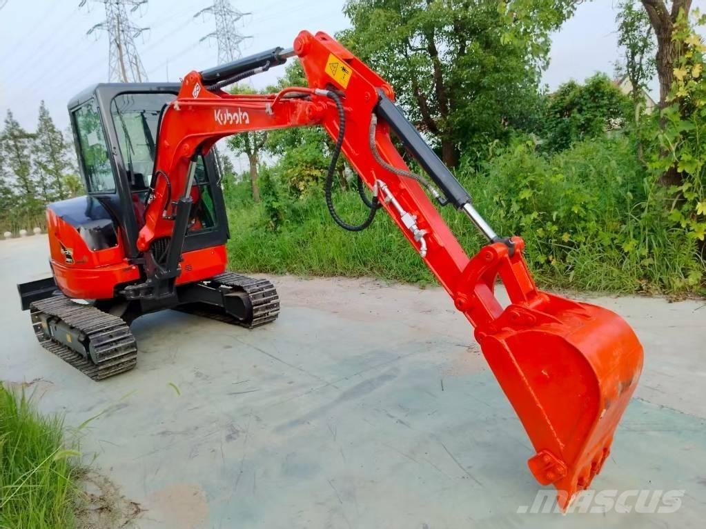 Kubota U 35 ミニ油圧ショベル 7t以下（ミニユンボ・ミニディガー）