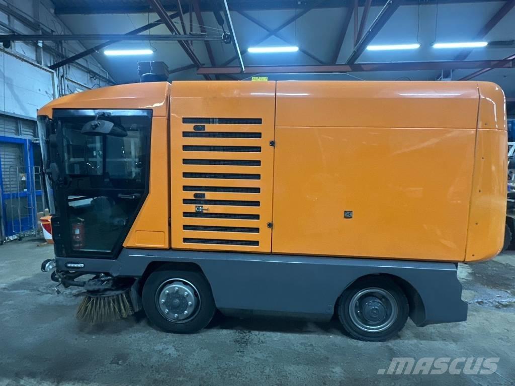 Ravo 540 STH 路面清掃機