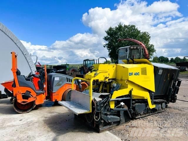 Demag DF 40 C アスファルトフィニッシャ