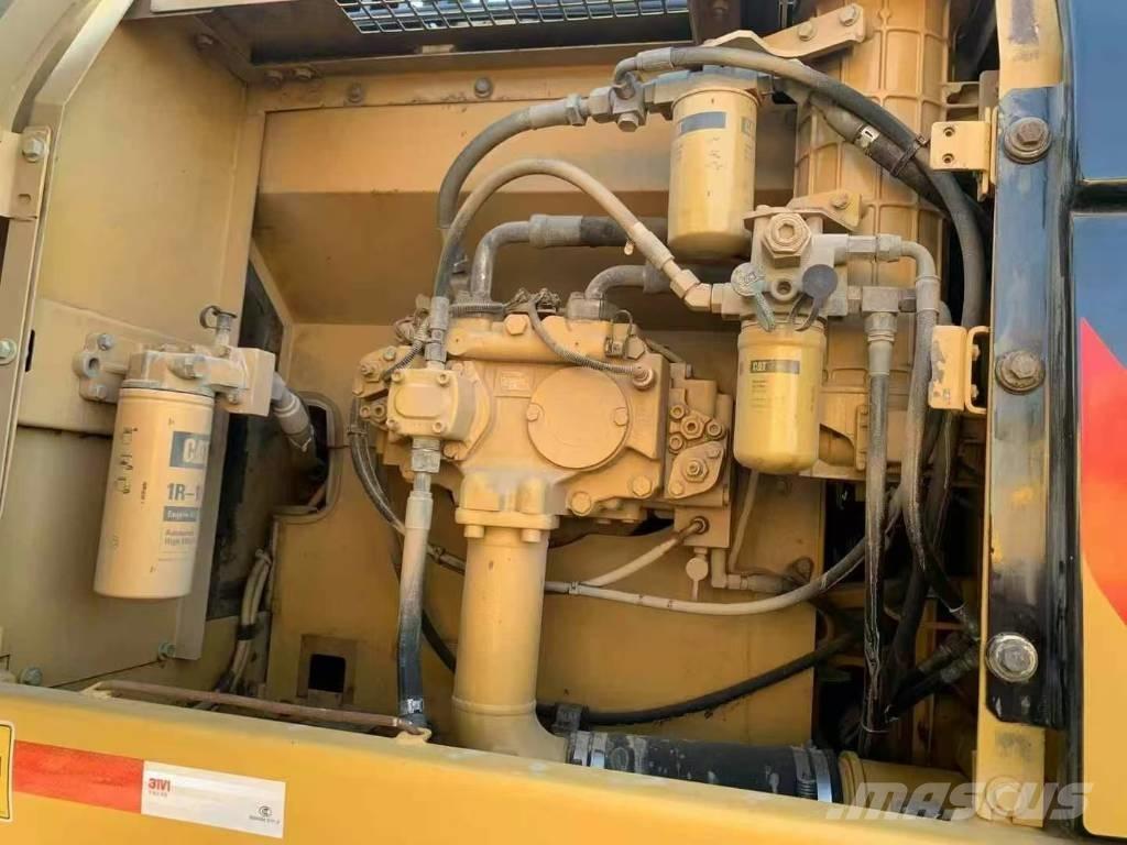 CAT 329 D 大型油圧ショベル12t以上（パワーショベル・ユンボ）