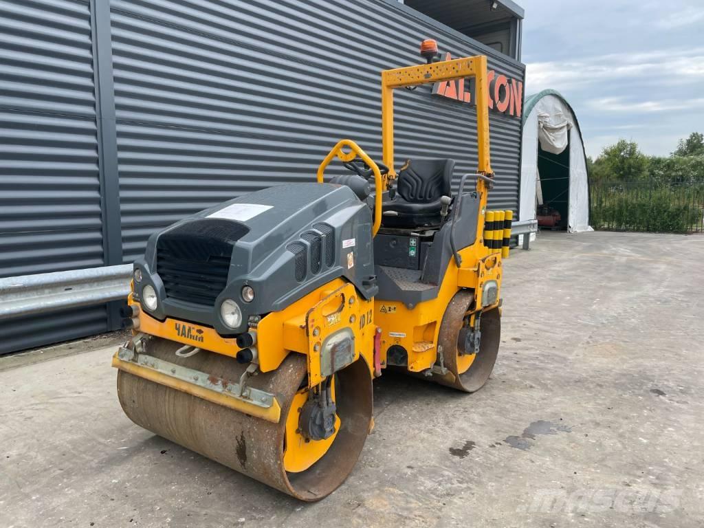 Hamm HD 12 VV タンデムローラ