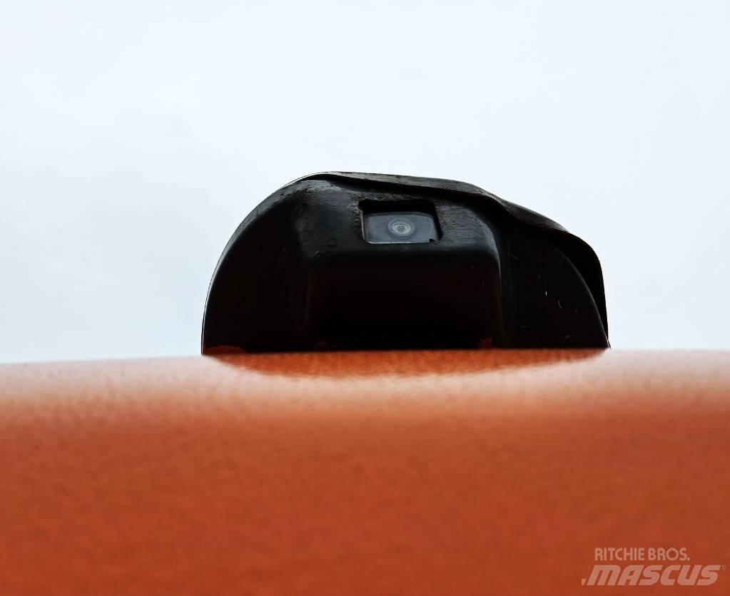 Hitachi ZX 140 W-3 ホイール式油圧ショベル（パワーショベル・ユンボ・バックホー）
