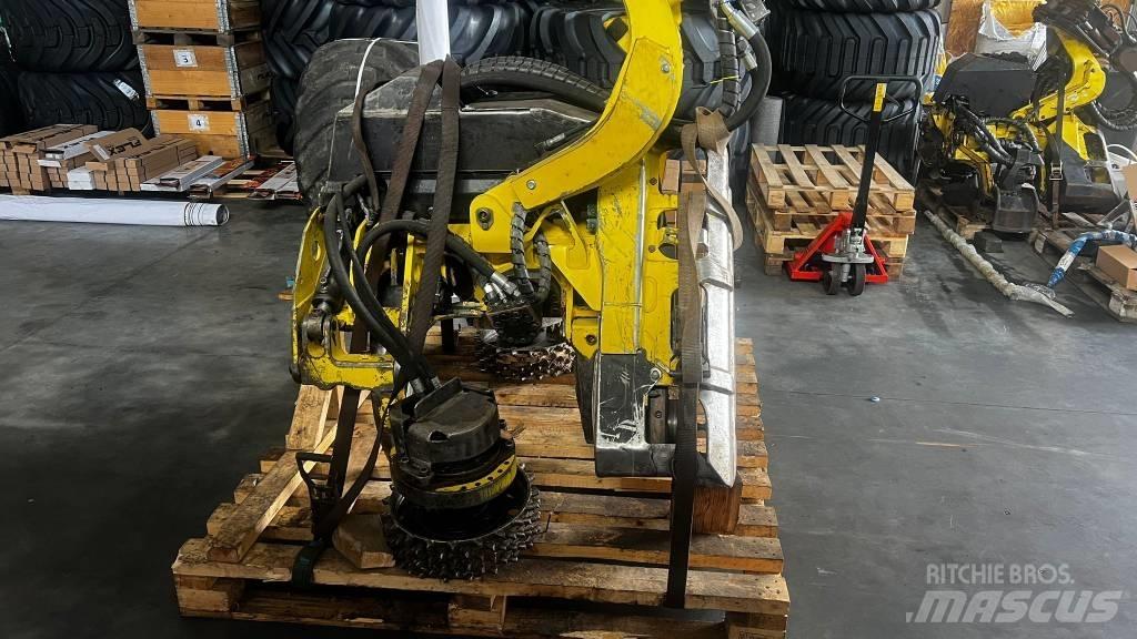 John Deere 480 C ハーベスタヘッド