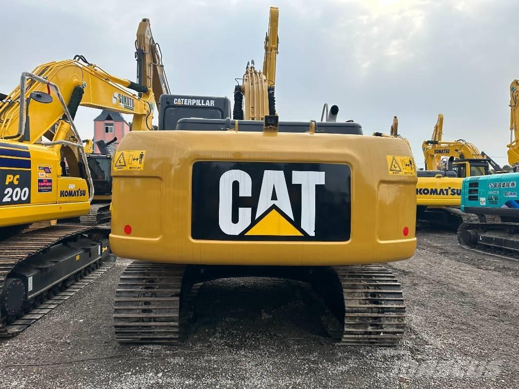 CAT 320 D2 大型油圧ショベル12t以上（パワーショベル・ユンボ）