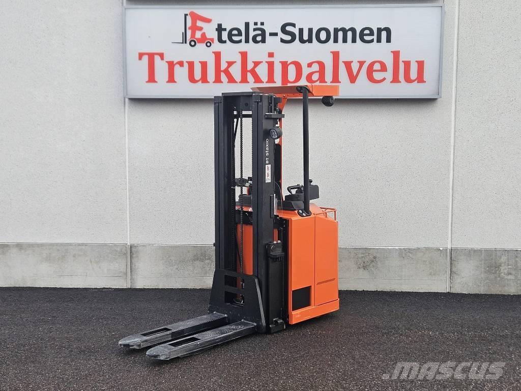 Toyota BT SSE160 自走式スタッカー