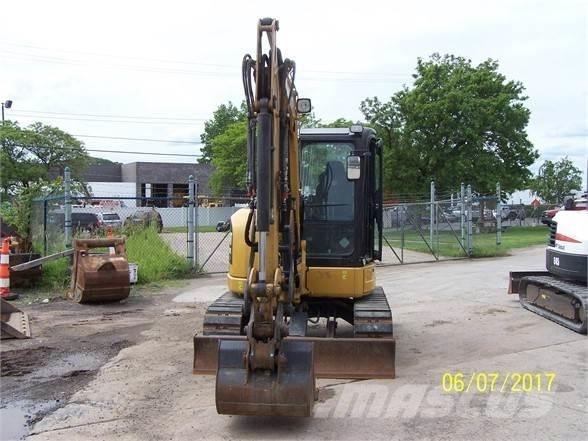 CAT 305E CR ミニ油圧ショベル 7t以下（ミニユンボ・ミニディガー）