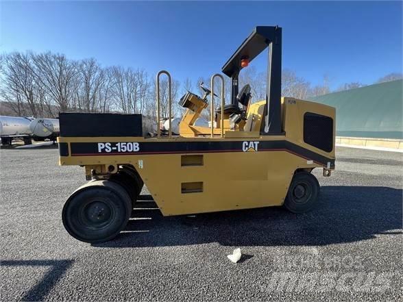 CAT PS-150B タイヤローラ