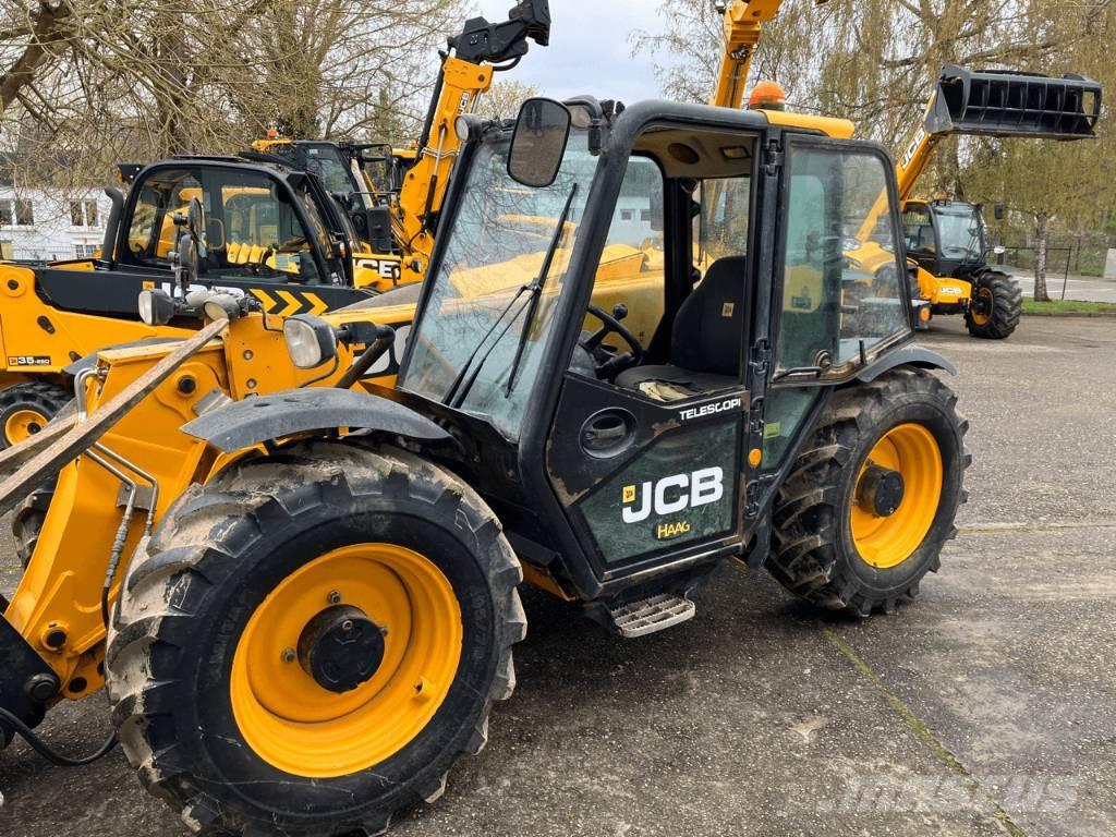 JCB 527-58 農業用テレハンドラー