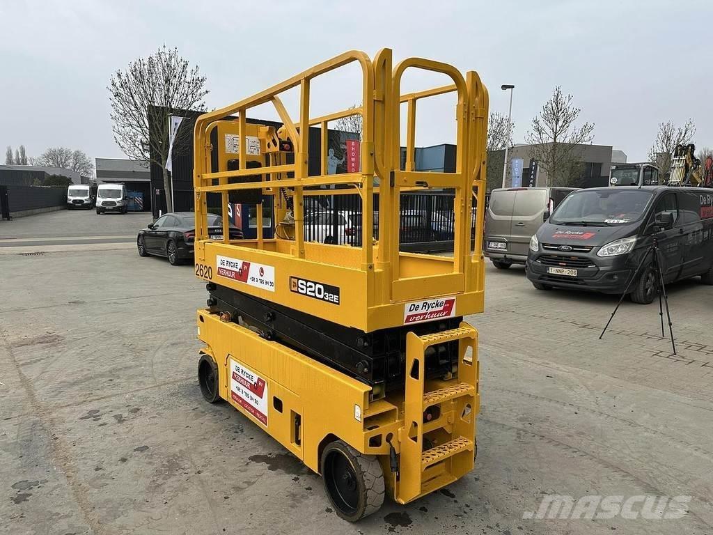 JCB S2032E その他リフトとプラットフォーム