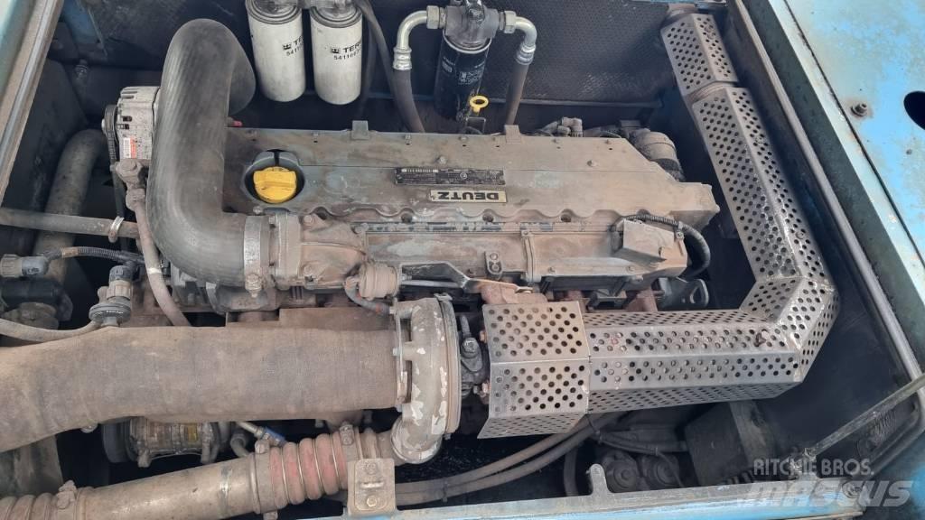 Terex Fuchs MHL 350 廃棄物／工業産廃処理機