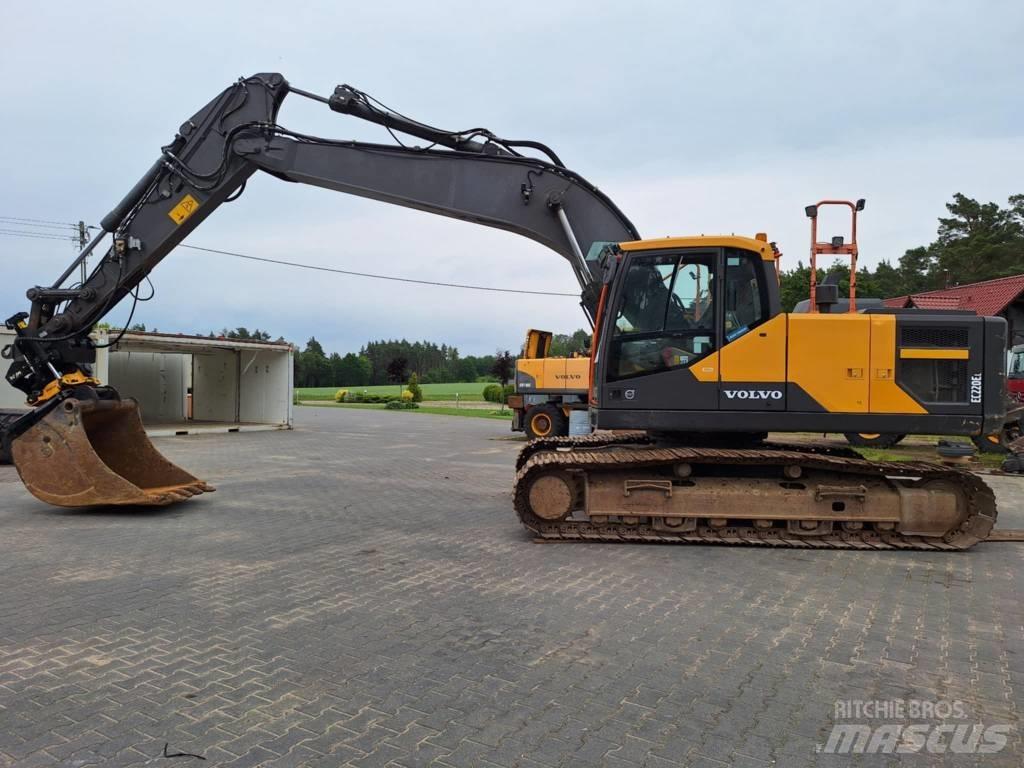 Volvo EC 220 EL 大型油圧ショベル12t以上（パワーショベル・ユンボ）