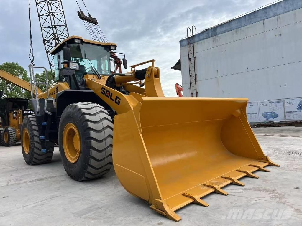 CAT LG956L ホイールローダー・タイヤショベル