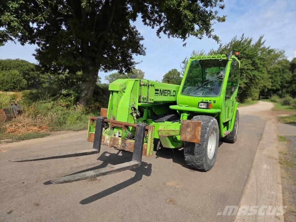 Merlo P 35.12 K テレスコーピックハンドラー