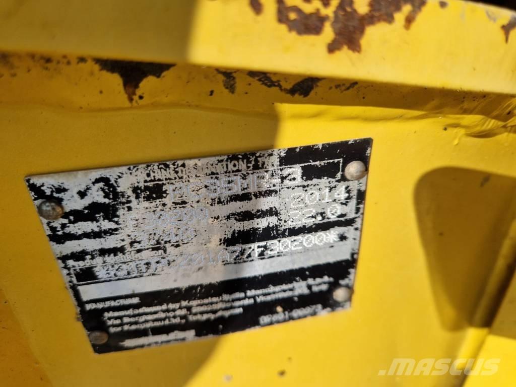 Komatsu PC 35 MR ミニ油圧ショベル 7t以下（ミニユンボ・ミニディガー）