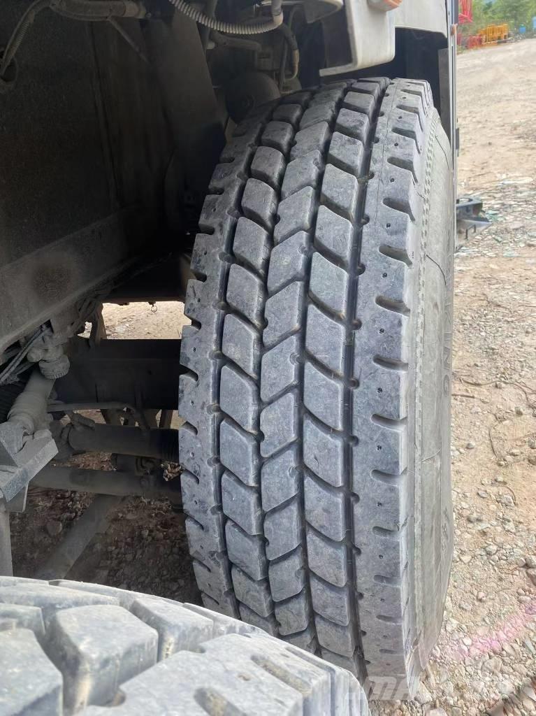 Sany SAC2200T オールテレーンクレーン