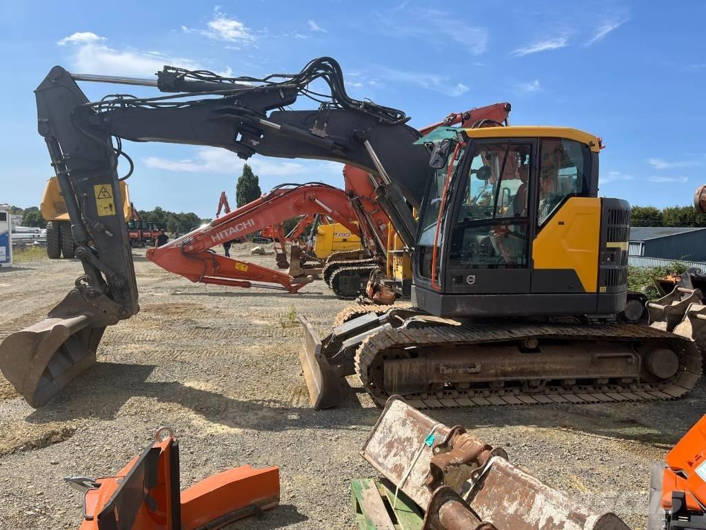 Volvo ECR145EL 大型油圧ショベル12t以上（パワーショベル・ユンボ）