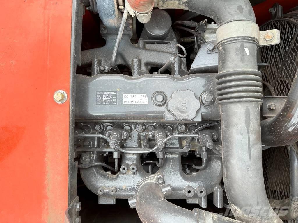 Hitachi ZX120 大型油圧ショベル12t以上（パワーショベル・ユンボ）
