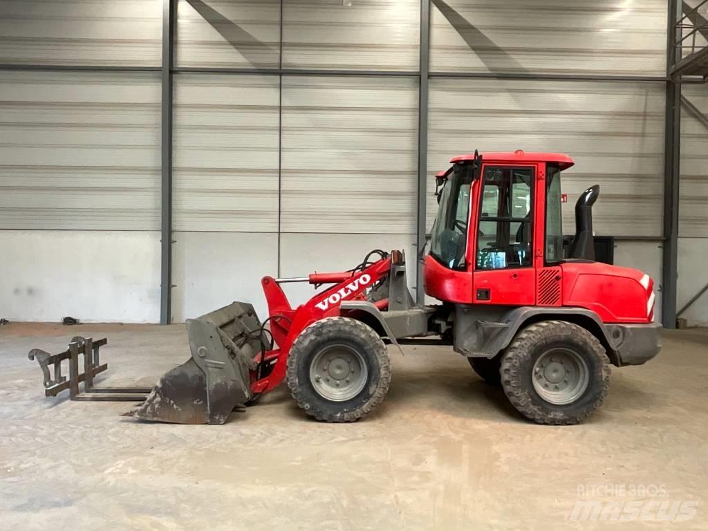 Volvo L 30 G ホイールローダー・タイヤショベル
