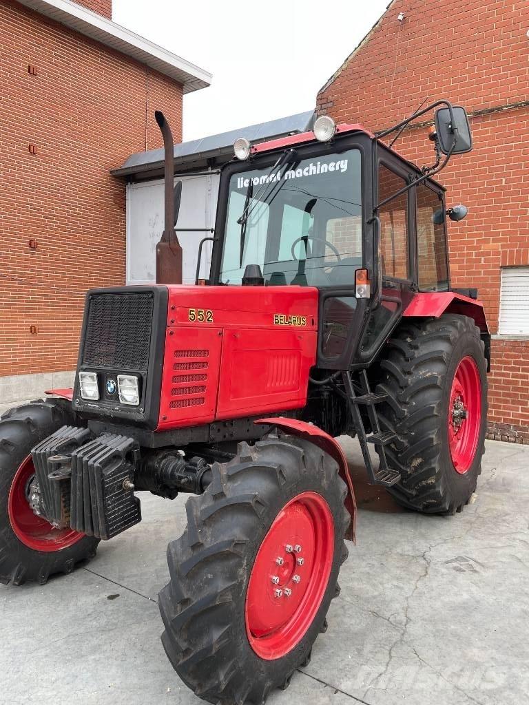 Belarus 552 トラクター