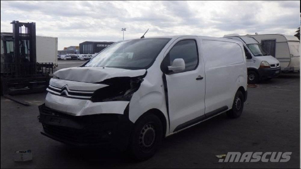 Citroën Jumpy 3 パネルバン