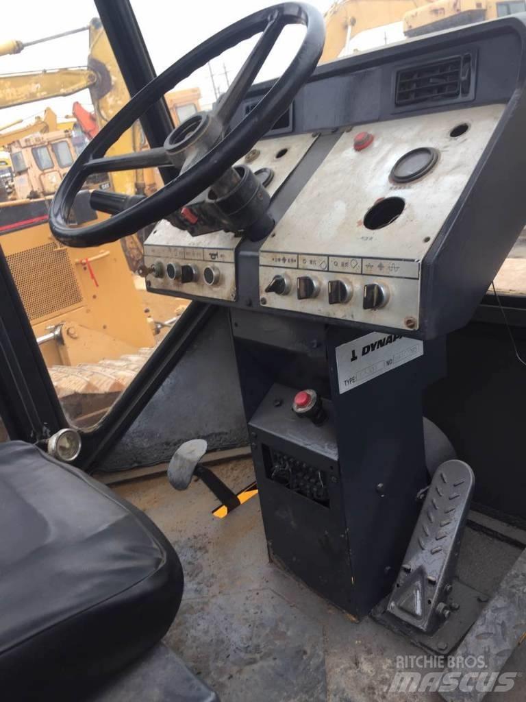Dynapac CA 301 D 振動ローラ