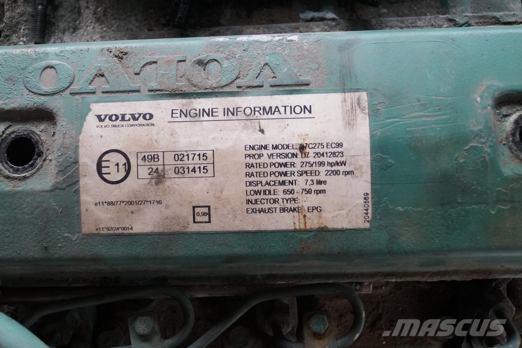 Volvo D7C 275 USED エンジン