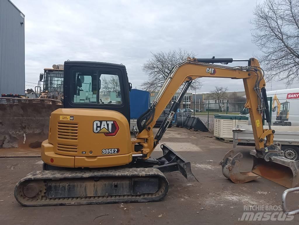 CAT 305 E CR ミニ油圧ショベル 7t以下（ミニユンボ・ミニディガー）